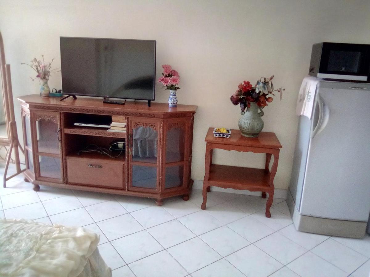 View Talay Condo #1 = Jomtien Call Me +66-8-68409-206 파타야 외부 사진