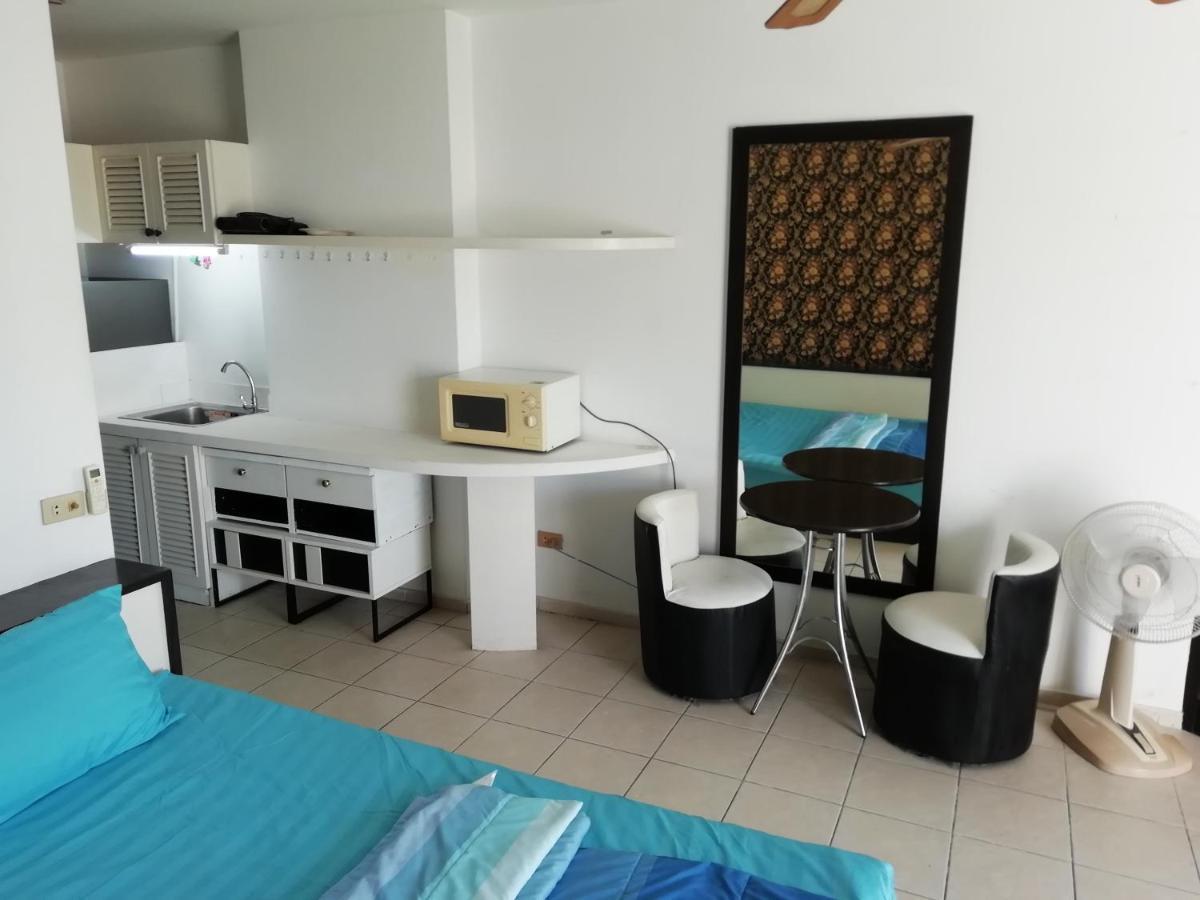 View Talay Condo #1 = Jomtien Call Me +66-8-68409-206 파타야 외부 사진